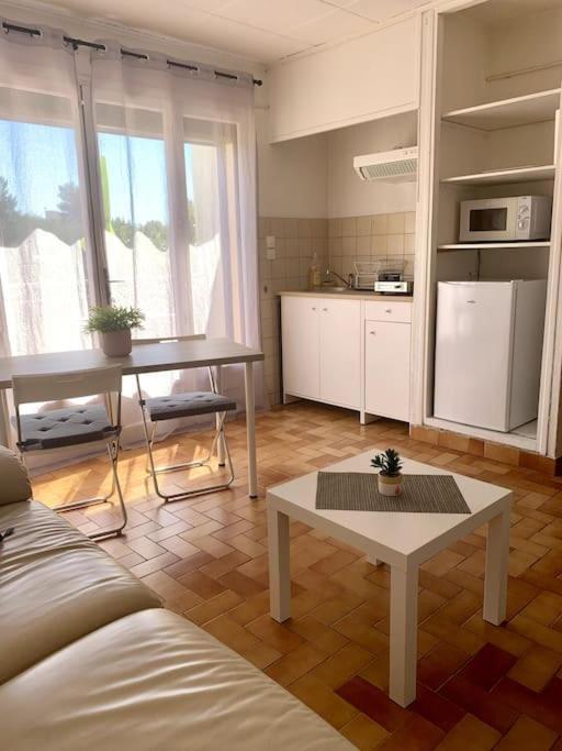 La Garde : Joli Studio Dans Residence Exteriér fotografie